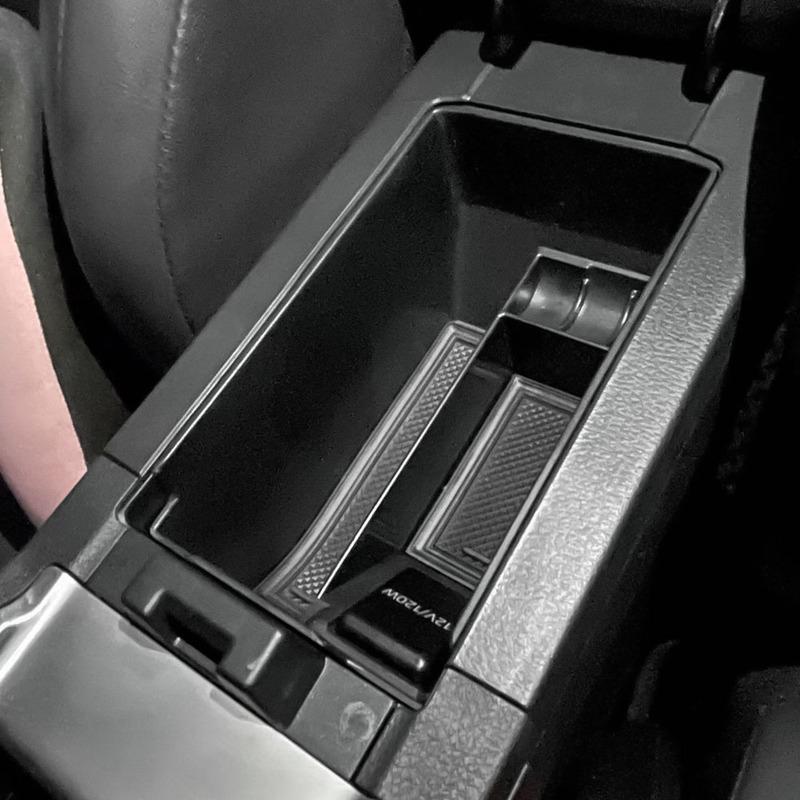 For Toyota Yaris Cross 2024 2025 LHD Armrest Box Storage Tray Center Console Organizer Stowing Case Holder Interior Accessories