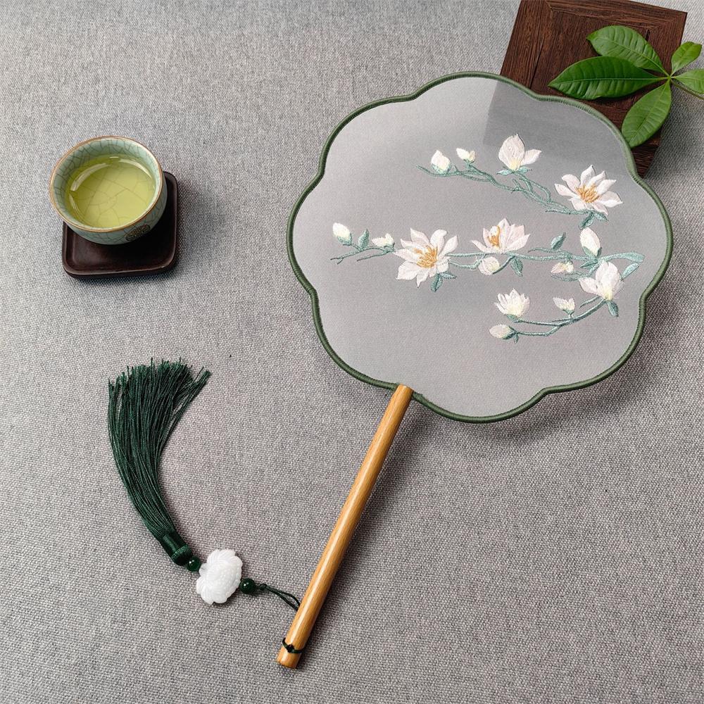 Flower Embroidered Silk Round Fan Chinese Hand Fans with Wooden Handle Tassel Wedding Party Dance Accessories Home Decor