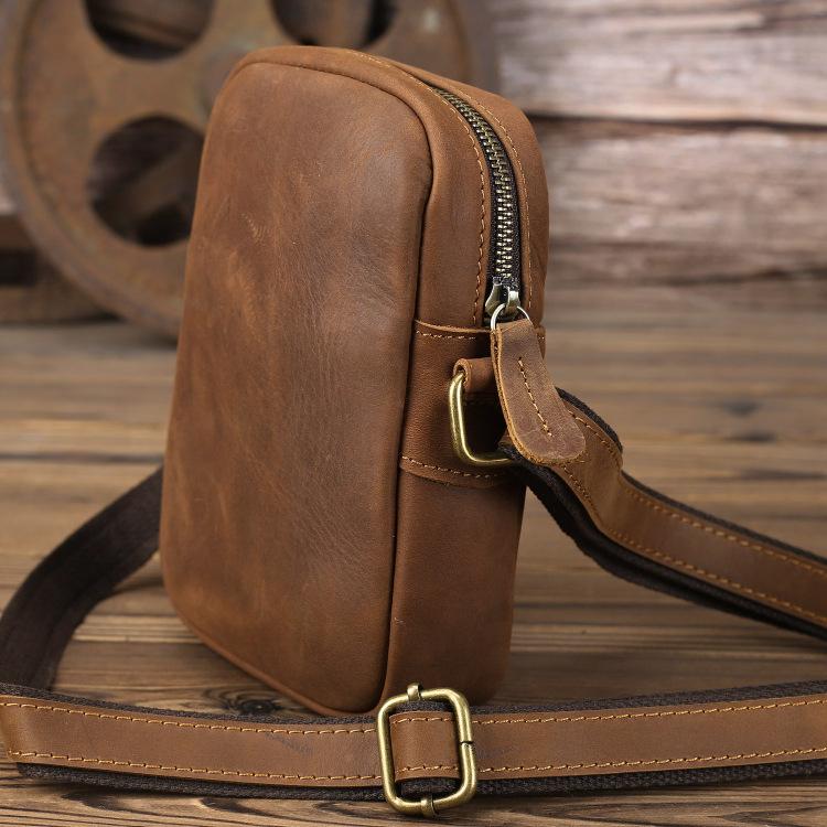 New Men's Shoulder Bag Leather Men's Bag Messenger Small Backpack Mini First Layer Cowhide Tide Brand Small Bag Men's Soft Bag