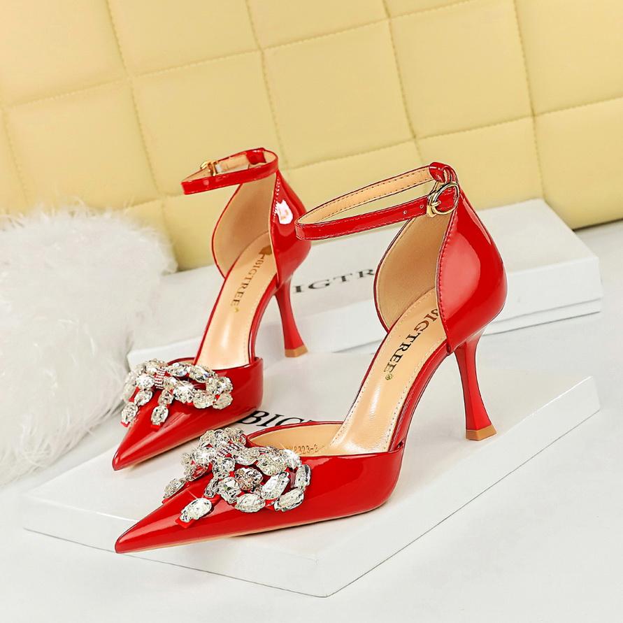 Fashion Summer Women 8cm High Heels Leather Sandals Nightclub Rhinestone Bowknot Sandles Lady Low Heels Ankle Strap Luxury Party Shoes