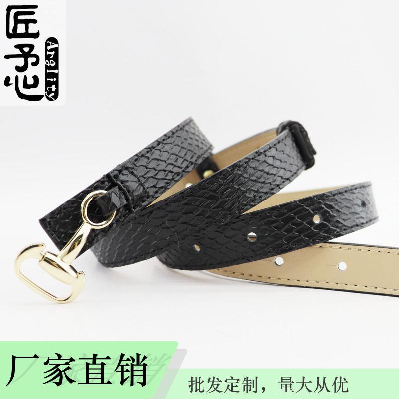 

Женский ремень с тиснением в корейском стиле, джинсовое платье, универсальные аксессуары, модный ремень, модный маленький ремень с пряжками чёрный
