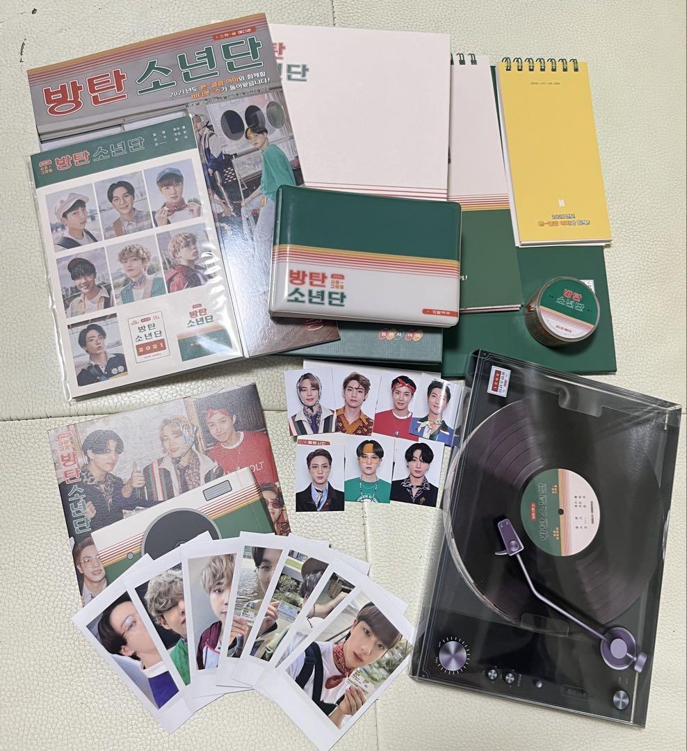 

[Б/У] BTS 2021 SEASON S GREETINGS