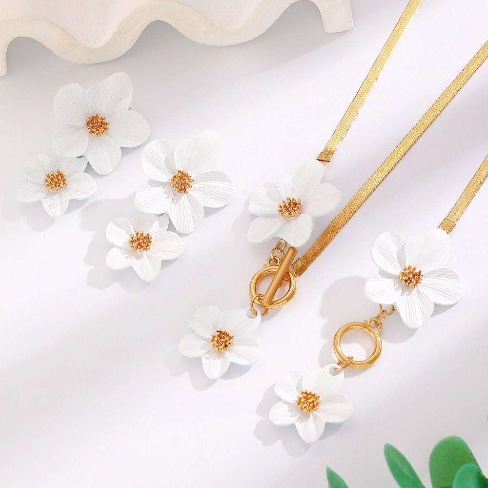 Metal Flower Jewelry Set OT Buckle Pendant Jewelry Suit Elegant Flower Necklace Earrings Set  Party