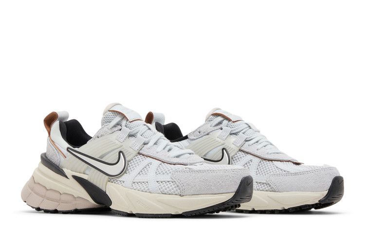 Nike V2K Run Pure Platinum Chrome (Women's)