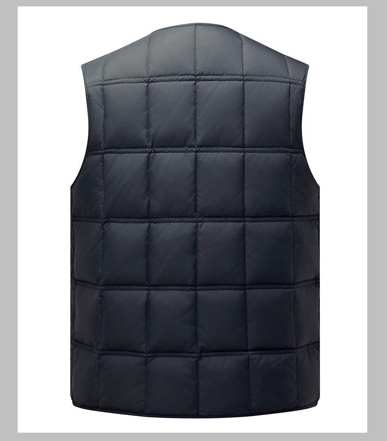 Men's Lightweight Winter Down Vest - Multi-Pocket, Thickened, Warm Workwear for Middle-Aged and Elderly.