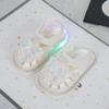 Fashion Glowing Girls Sandals 2025 Summer New Kids Shoes Simple Soft Soled Baby Shoe Comfort Anti Slip Child Beach Shoes Zapatos