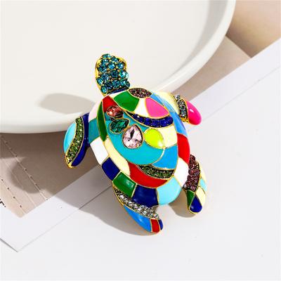 Trendy Bunte Emaille Ozean Schildkröte Broschen Luxus Design Intarsien Strass Metall Tier Brosche Pins Für Männer Frauen Geschenke