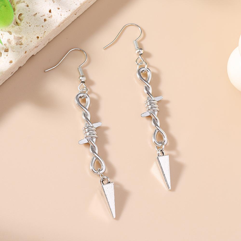 Fashion Alloy Rivet Drop Earrings for Women Men Metal Punk Dangle Earrings Hip Hop Jewelry Gifts