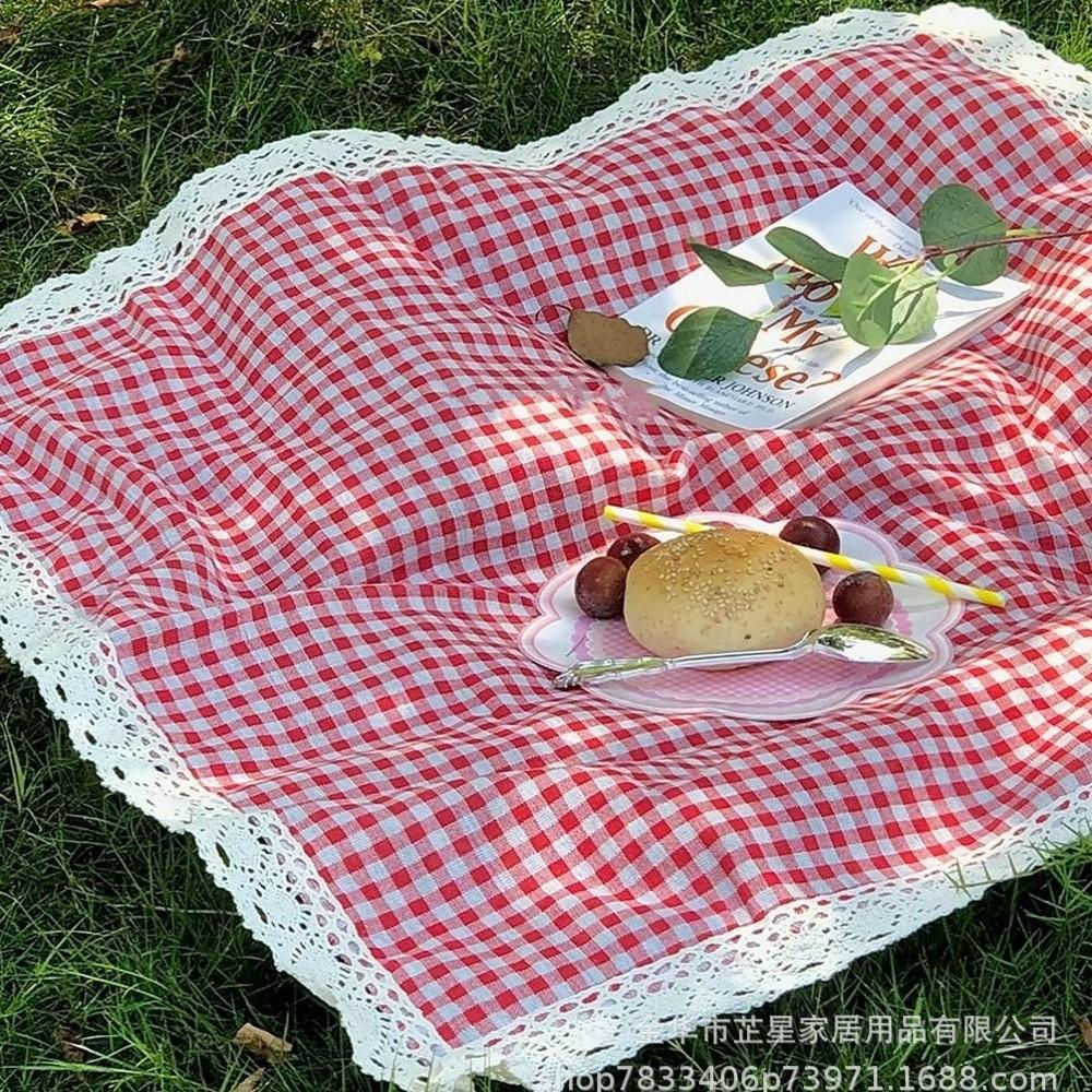 Picnic mat Outdoor tablecloth Camping floor mat Moisture-proof fabric mat Anti-thickened picnic floor mat Household portable picnic cloth 30*60cm [small cover cloth]