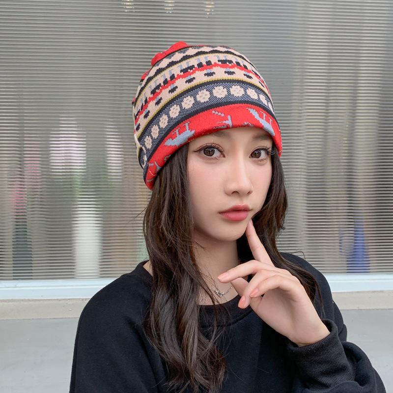 Women's Multifunctional Neck and Hat Scarf: Warm Twist Cap & Mask for Autumn/Winter