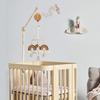 Babyrasselspielzeug 0-12 Monate Weißes drehbares Mobile am Bett Musikalisches Mobile für Neugeborene Bettglocke Spielzeughalter Halterung Baby Spielzeug für Jungen Mädchen