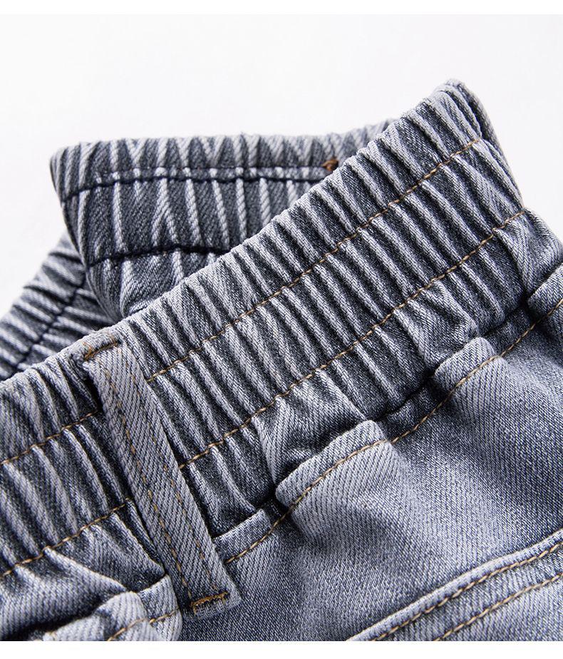 2026 Plus Size Women's Gray High Waist Straight-Leg Jeans with Elastic