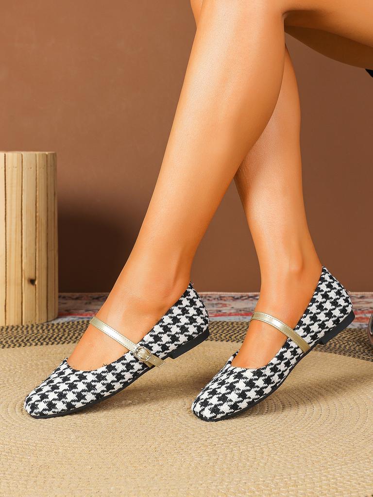 Fashion Flat Shoes for Women 2025 Spring and Autumn Mary Jane Women French Flat Shallow Ladies Shoes Plus Size Women's Shoes 42 43 44