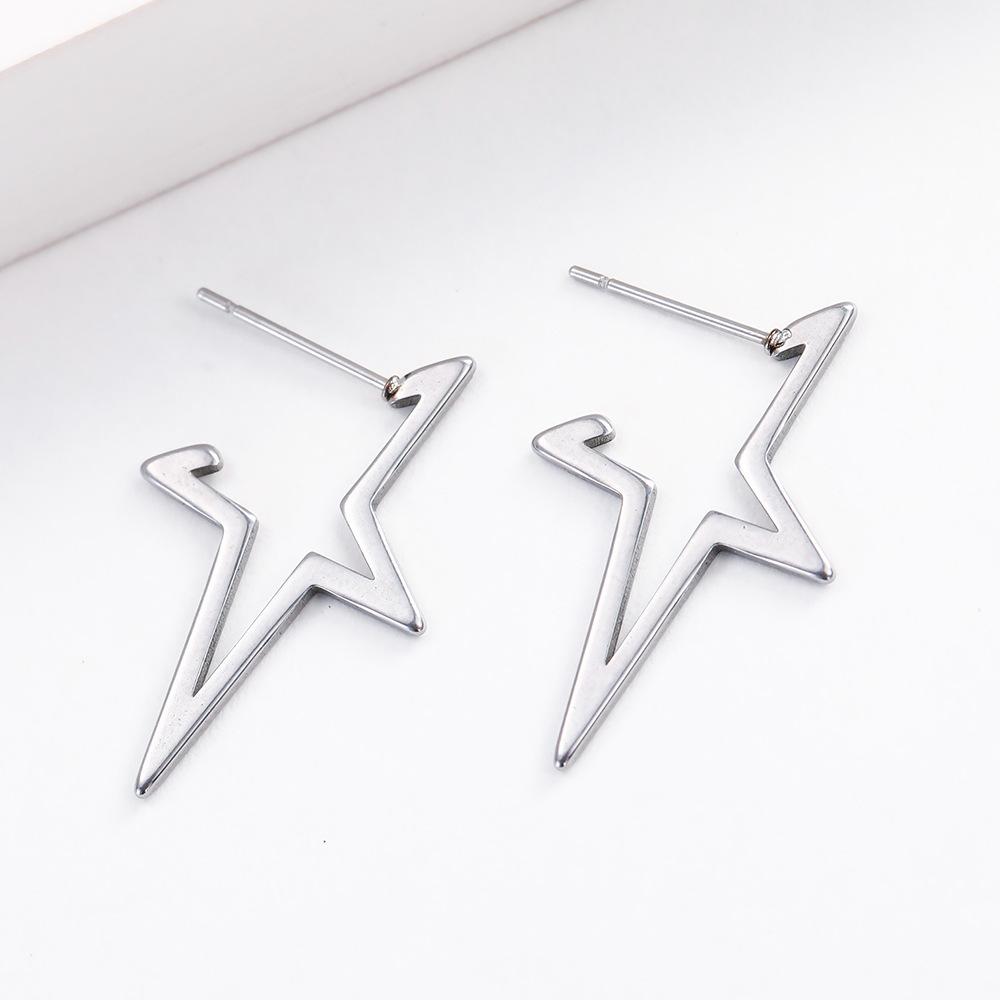Hollow Cut-Out Five-Point Star Earrings Minimalist Hip Hop Stud Earrings Versatile Ear Jewelry