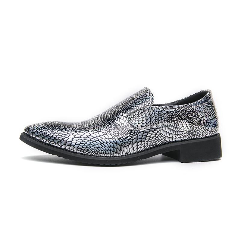 Britain Retro Men Pointed Glossy Patent Leather Shoes Casual Penny Loafers Formal Dress Footwear Sapatos Tenis Masculino
