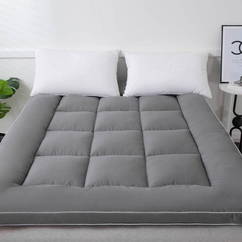 Solid Color Soft Cotton Quilt Mattress Sheet for Full Bed - Skin-Friendly and Ideal for Dorms