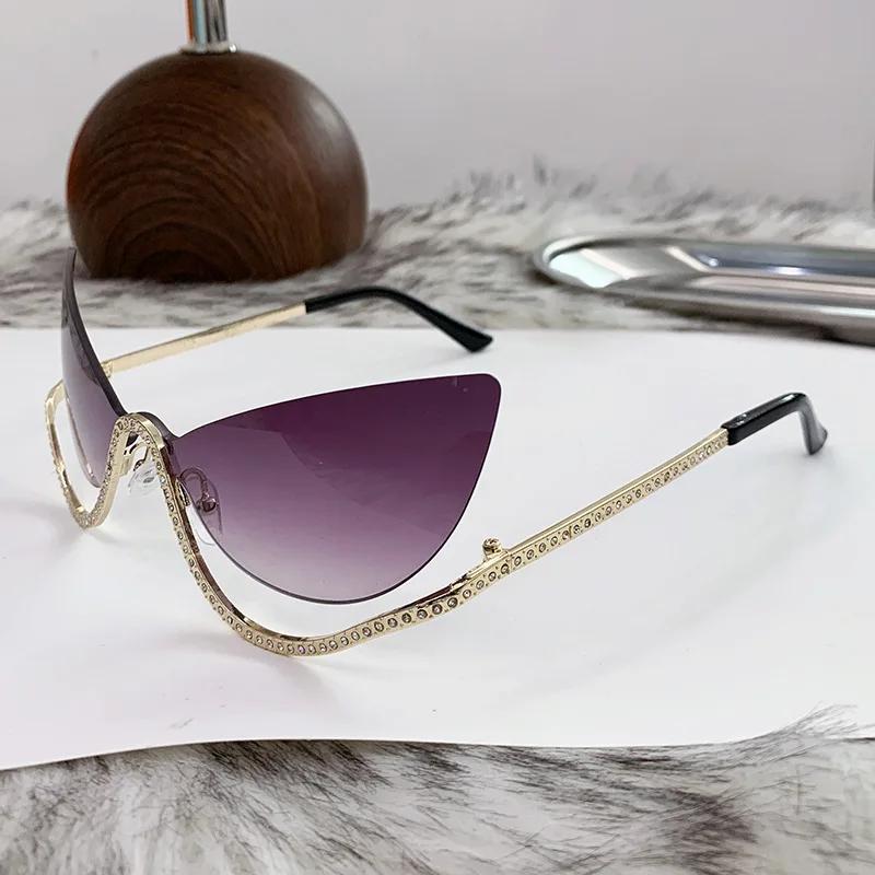 Vintage Rimless Sexy Cat Eye Sunglasses Women Luxury Brand Designer Sun Glasses Punk Popular Diamond Butterfly Shades Uv400