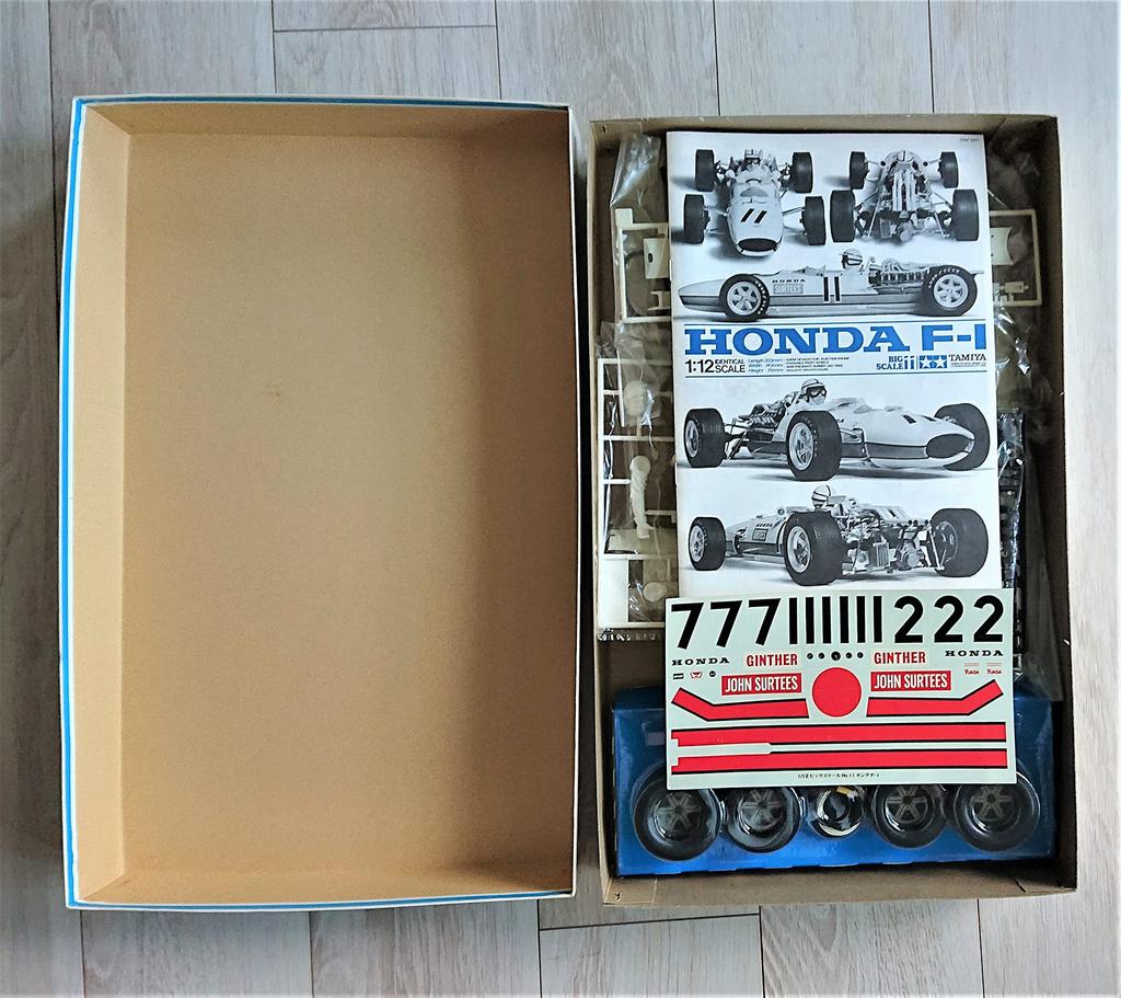 Tamiya Honda Big Scale 1/12 F-1 (1/12 Car 12011)