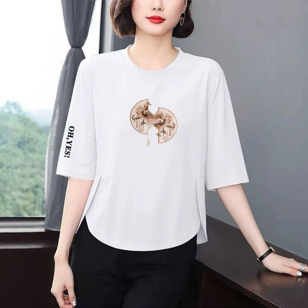 Trendy Seven-Sleeve Printed T-shirt for Women: Flattering, Loose Fit & Age-Defying Top Ideal for Middle-Aged & Elderly Moms.
