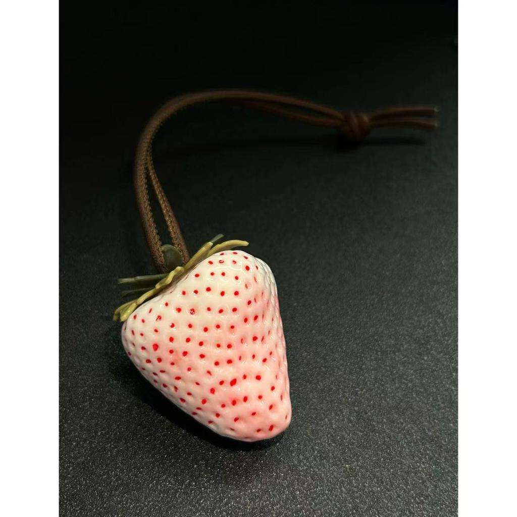 Strawberry Resin Pendant: Cute 3D Fruit Keychain & Bag Ornament.
