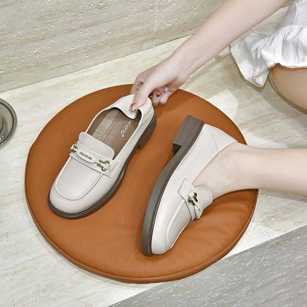 Small Leather Shoes Women's Autumn New Round Head Shallow Mouth Flat Bottom First Layer Cowhide One Pedal Four Seasons Single Shoes