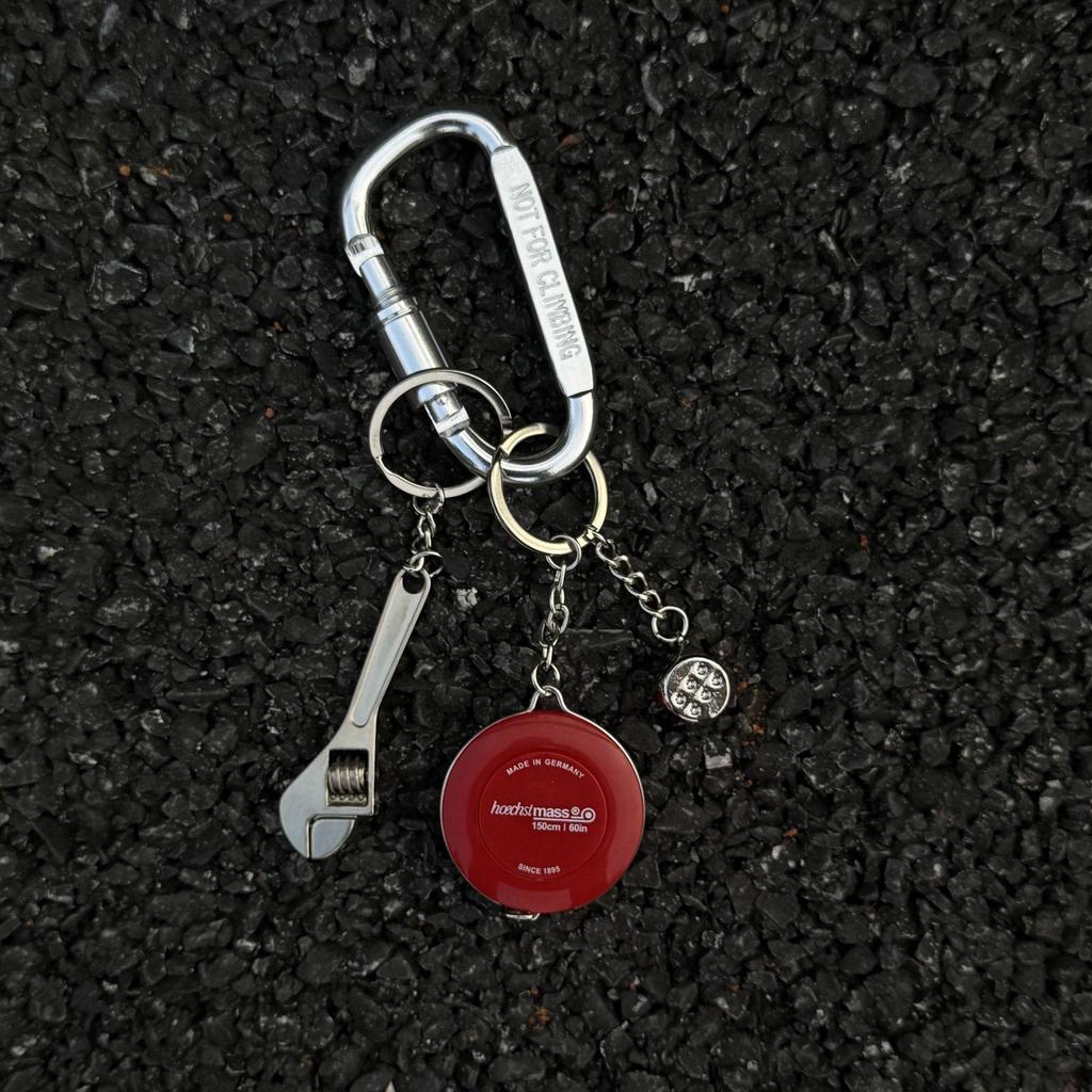 D-Ring Tape Measure Keychain: Trendy Waist Accessory with Wrench, Dice Pendant - A Unique Gift