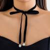 Halsband & Hängen – Chokers