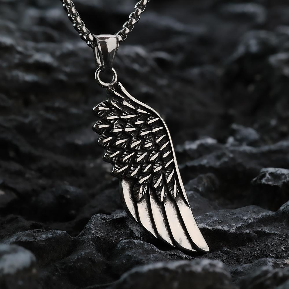 Retro Wing Design Titanium Steel Men's Necklace Trendy Nightclub Pendant Jewelry