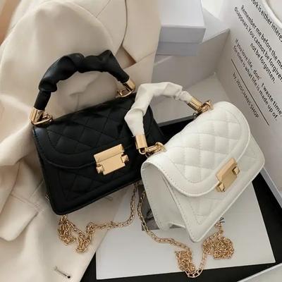 Popular Versatile Ladies Bag Popular Trendy Fashion Chain Crossbody Portable Small Square Bag