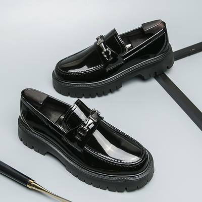 2025New Hot Sale Thick Bottom Casual Business Shoes British Brogue Patent Leather Shoe Man Breathable Antiskid Oxford Dress Shoe