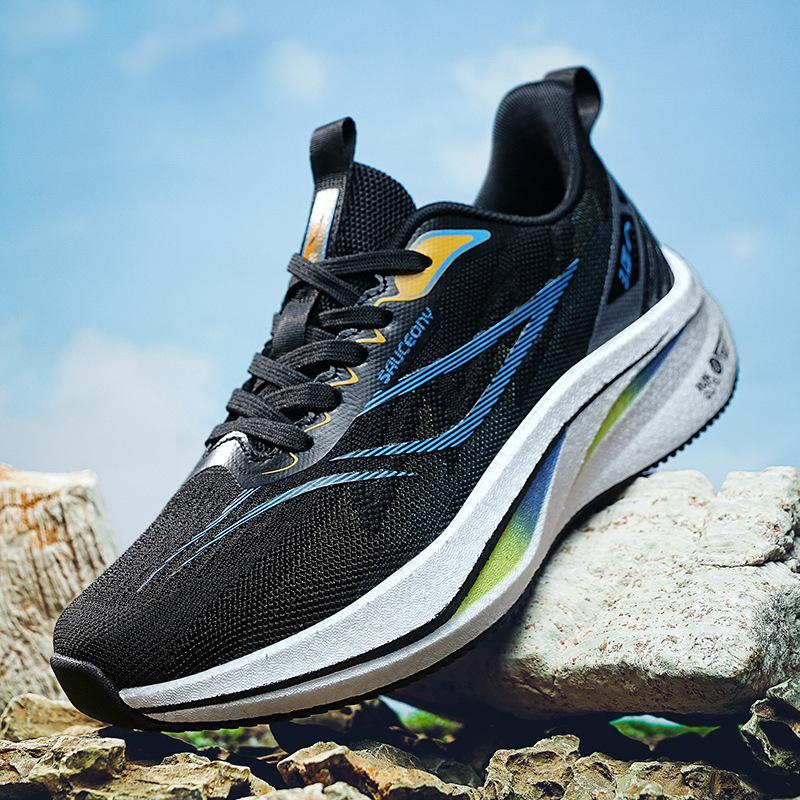 

Teen versatile popcorn ultra-light racing running shoes men s shock absorption, non-slip and breathable student carbon board sneakers tide 45 чёрный