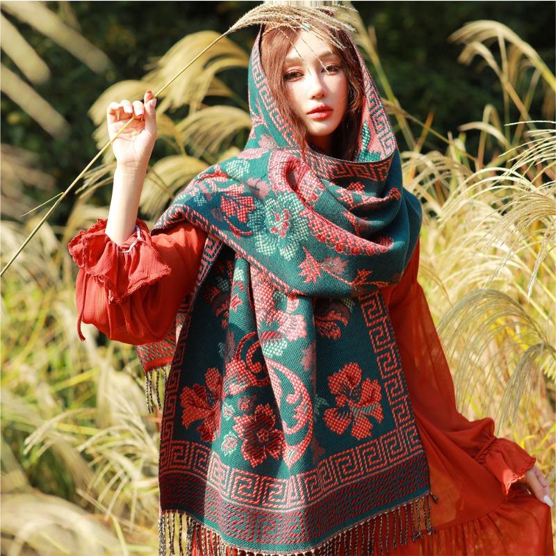 Spring new shawl women's Xizang Yunnan travel photo sunscreen scarf warm imitation cashmere thick scarf