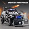 ABBD1 1:24 Military Spinosaurus Explosion Proof Vehice Sabertooth Car Model Toy Diecast Alloy Sound Light Pull Back Toy for Adult Gift