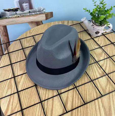 New color feather small top hat men's and women's fashion felt hat all match gentleman hat retro jazz hat