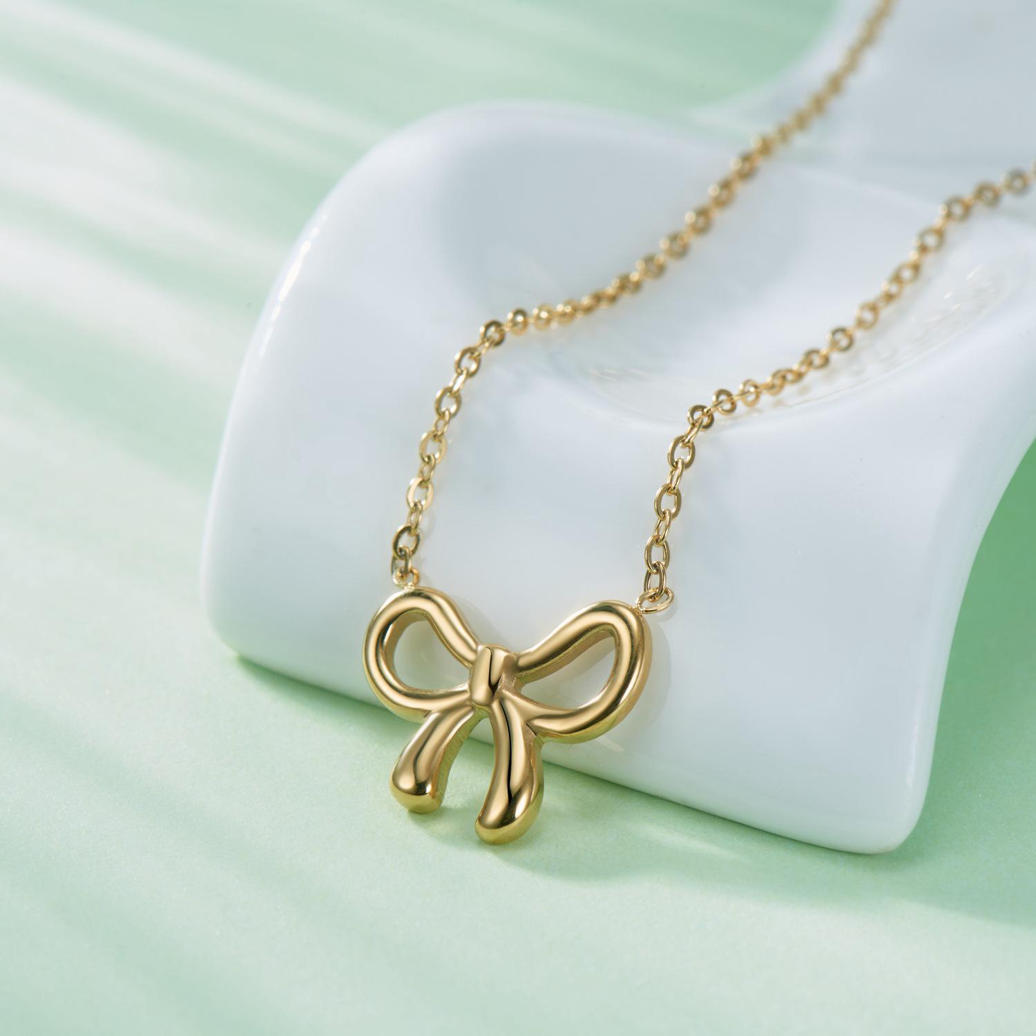 

Wenjian Irregular Bow Pendant Necklace - Minimalist Non-fading Clavicle Chain for Women