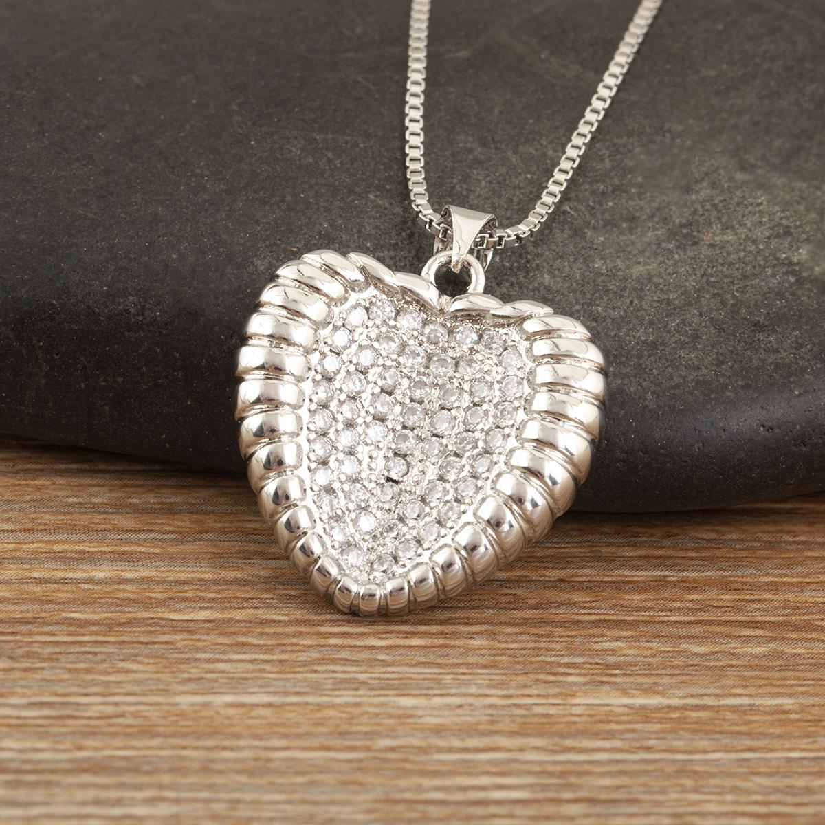 

Nidin Trendy Love Heart Hug Pendant Necklace For Women Girlfriend Copper Shiny Zircon Chain Choker Jewelry Birthday Party Gifts