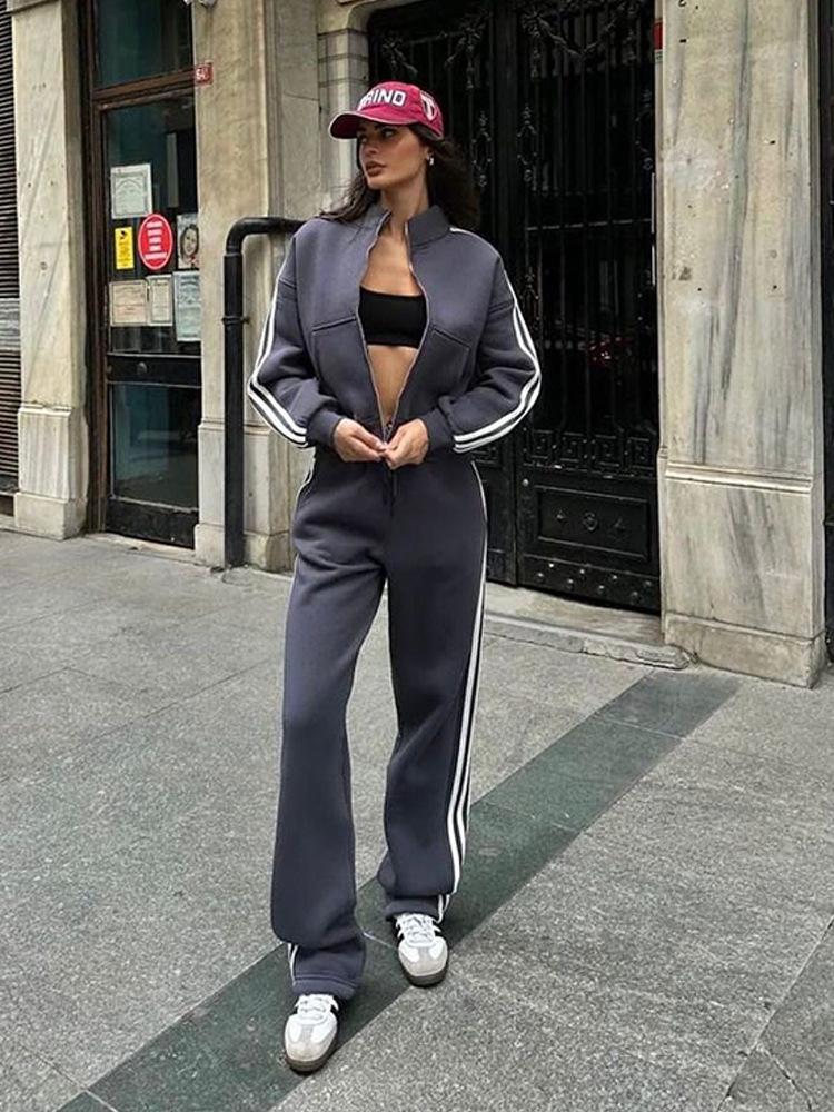 Women`s Sport Casual Tracksuit 2026 Spring