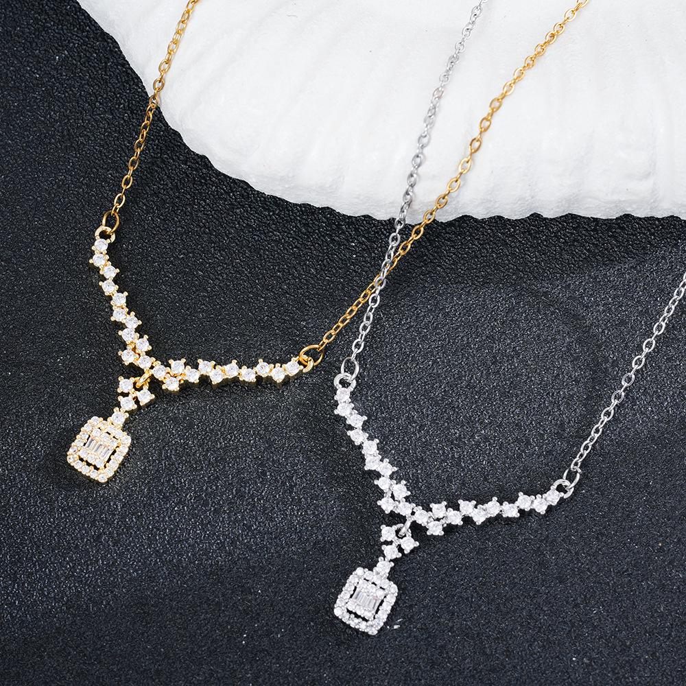 2026 Modern Inlaid Zirconia Sugar Cube Necklace: Women's European & American Style, Simple & Versatile Clavicle Chain Design