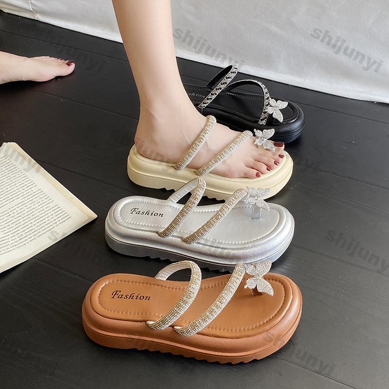 Fashion Summer Women Shoes 2025 New Fashion Comfortable Slip on Butterfly Platform Slippers Outdoor Flat Clip Toe Beach Shoes