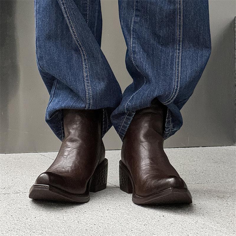 Fashion New men's boots Fashionable and versatile designer styles Outdoor leisure party Daily youth trend thick soled shoes street Hot