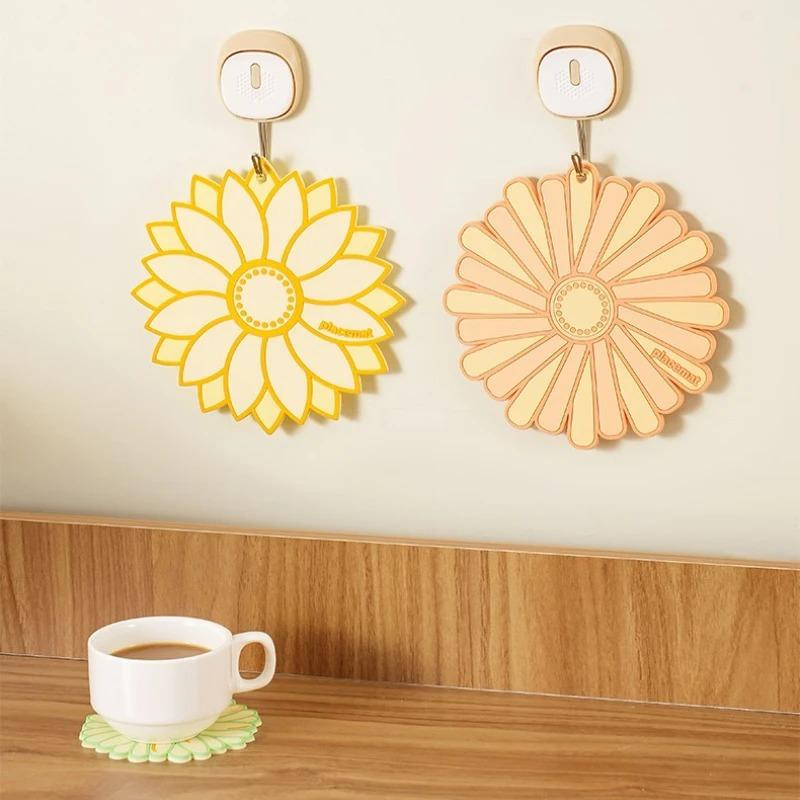 Silicone Placemat Flower Heat Resistant Blossom Coffee Cup Coaster Heat Insulation BowlMat for Table Pot Holder Pad Cup Placemat