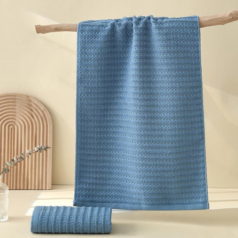 

Premium Pure Cotton Waffle Weave Bath Towel – Soft, Absorbent & Quick-Drying Design with Elegant Texture for Home & Spa 34*73cm
