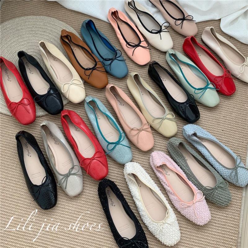 2025 Spring and Autumn New Fashion Versatile Korean Small Single Shoes Versatile Square Head Bow Grandma Shoes Soft Leather