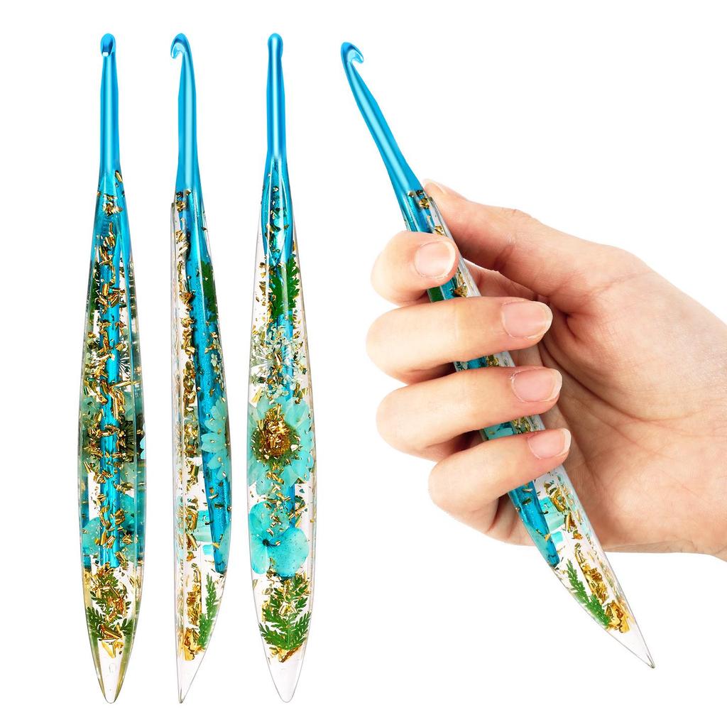 Set of 9 Colored Anodized Aluminum Crochet Hooks with Creative Resin Handles and Exquisite Flower Design