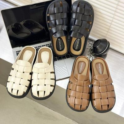Woven Pig Cage Shoes Women's Summer Thick Soles Without Heels Lazy Shoes New Spring and Autumn Super Fire Bag Head Half Slippers