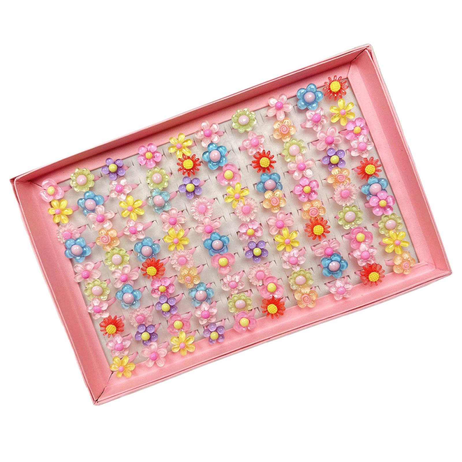 

100pcs Resin Finger Rings for Kids Beautiful Vibrant Kids Party Rings Resin Crafted Adjustable Rings for Children 1