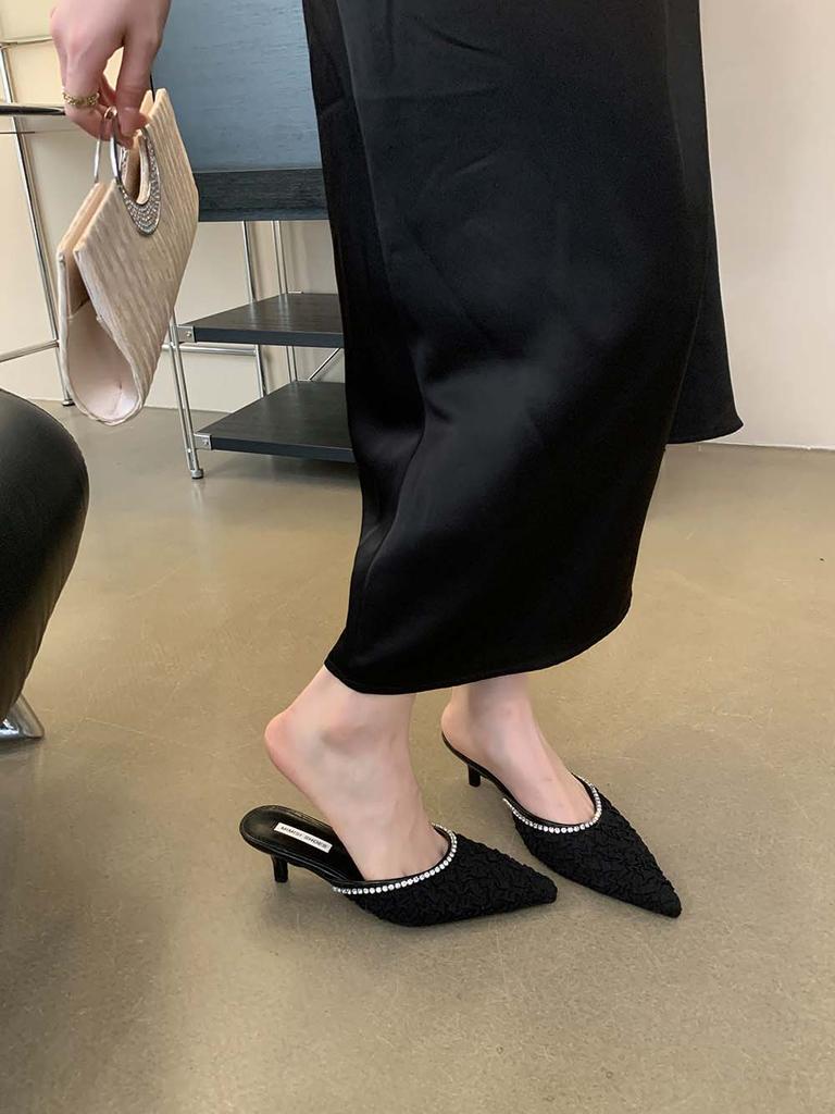 fashion Fashion Women Slides Slippers Pointed Toe Summer Outside Mules Shoes Thin Low Heeled Rhinestone Chain Casual Slip On Pumps 35-39