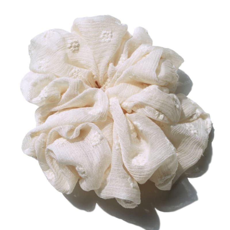 jewelCOUNTY Flower Embroidery Scrunch