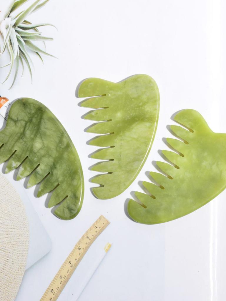 1PcJade Massage Comb Gua Sha Sawtooth Heart Comb Scraping Board Head Massager Natural Jade Comb Hair Brush Women Scalp Care Tool