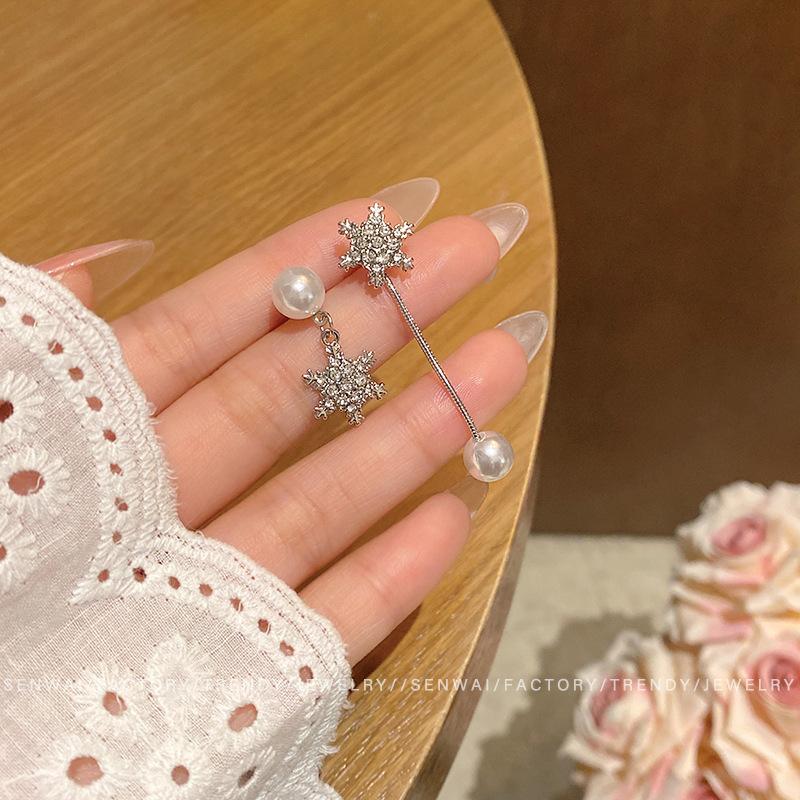 Snowflake pearl fringed earrings femininity Internet celebrity same stud earrings